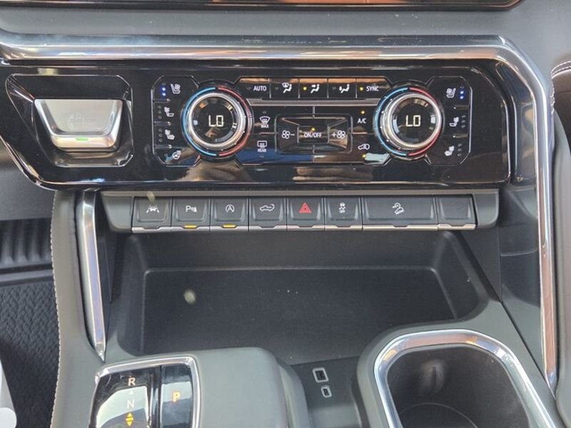 Used 2026 GMC Sierra 1500 Denali Ultimate AWD/4WD image 21