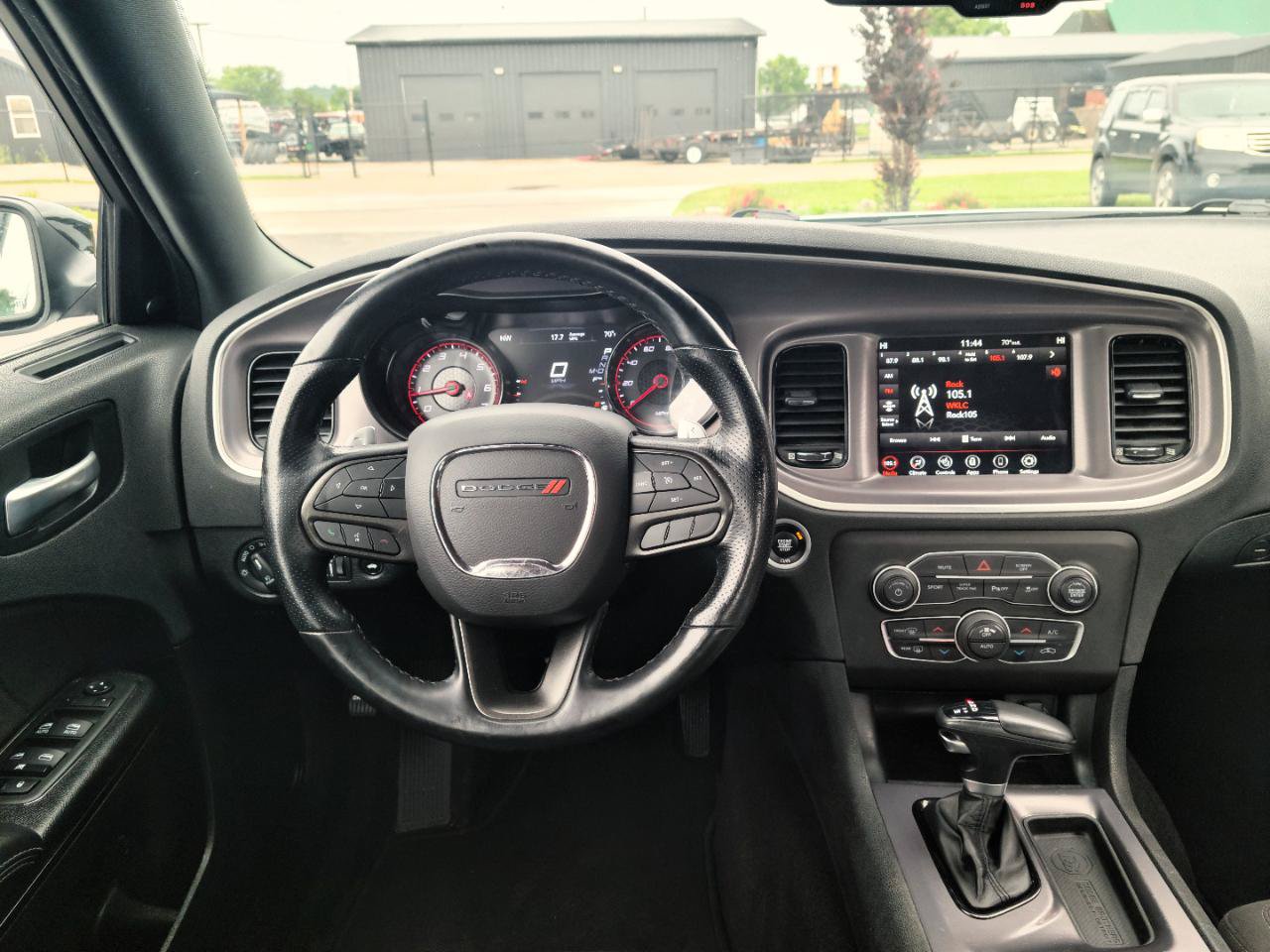 Used 2022 Dodge Charger SXT w/ Driver Convenience Group AWD/4WD image 10