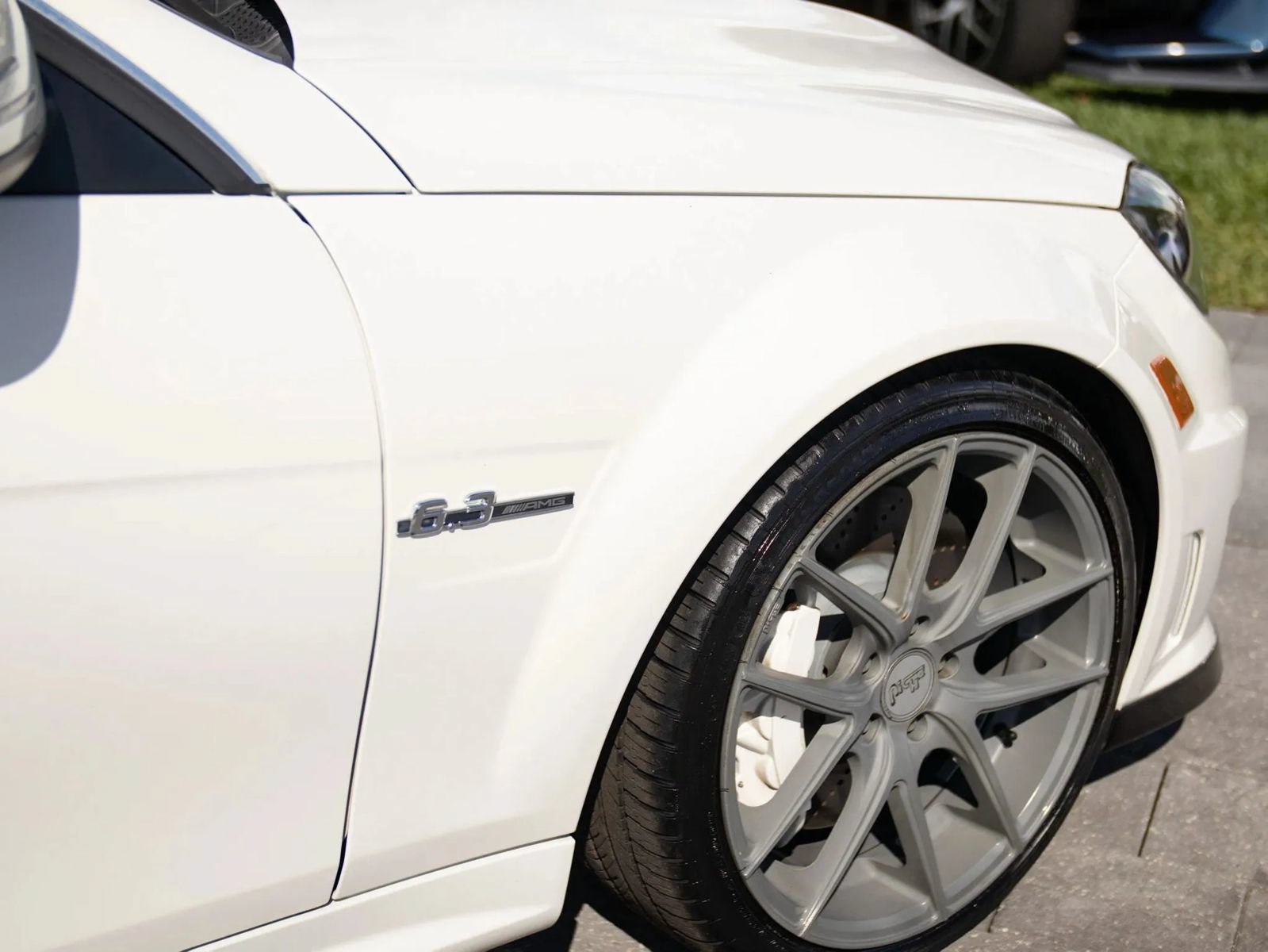 Used 2012 Mercedes-Benz C 63 AMG Coupe w/ Comand Single Disc Pkg image 18