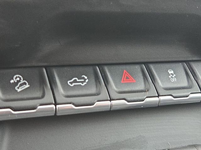 Used 2020 Chevrolet Silverado 1500 W/T w/ Z71 Off-Road Package image 32