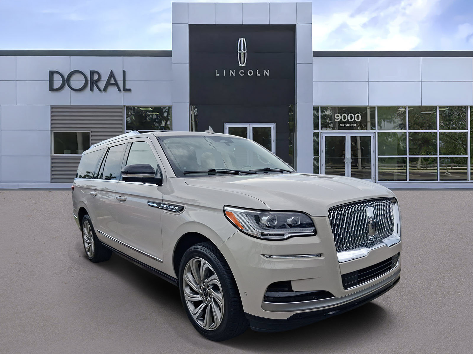 Used 2023 Lincoln Navigator L Reserve RWD video 1
