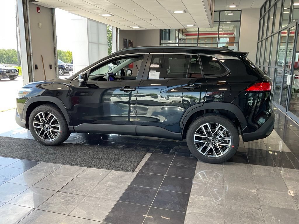 New 2026 Toyota Corolla Cross XLE AWD/4WD image 4