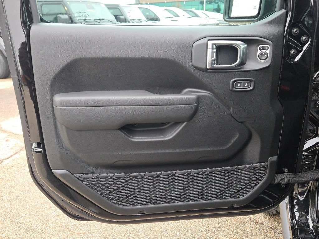 New 2026 Jeep Gladiator Willys image 22