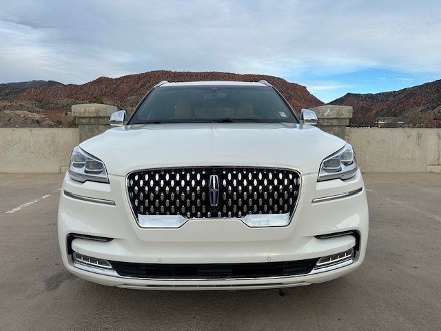 Used 2022 Lincoln Aviator Black Label Grand Touring w/ Class IV Trailer Tow Package image 5