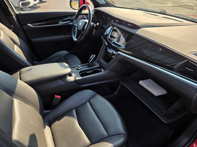 Used 2023 Cadillac XT6 Premium Luxury AWD/4WD image 44