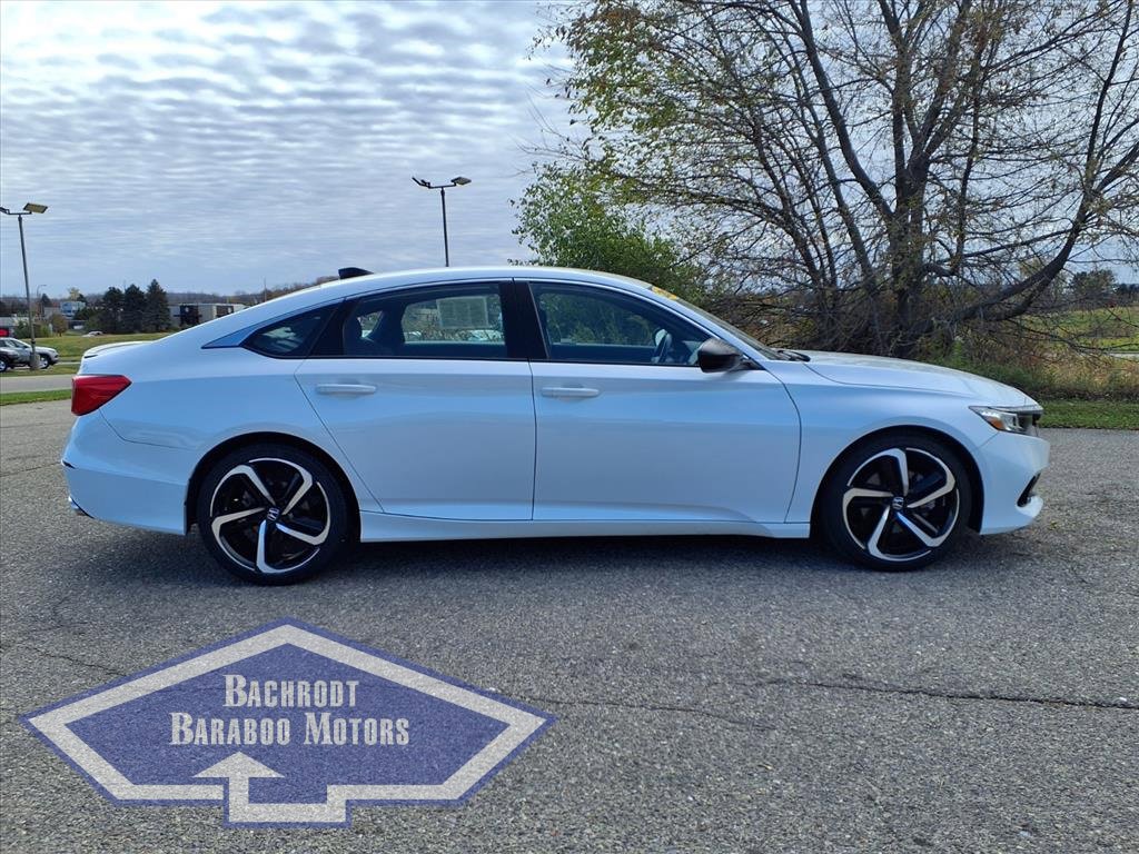 Used 2022 Honda Accord Sport image 2