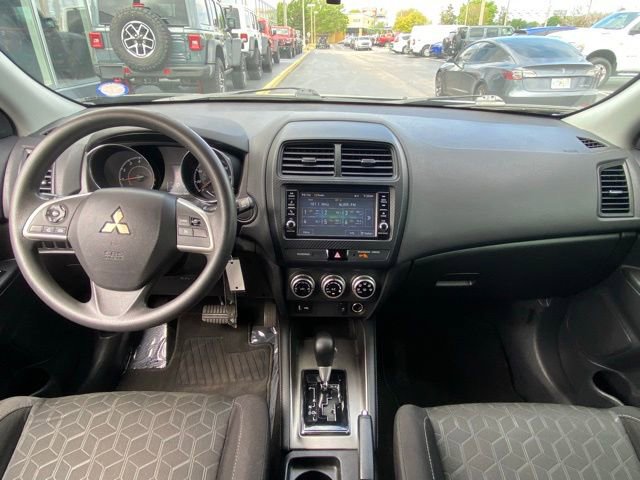 Used 2020 Mitsubishi Outlander Sport ES image 17