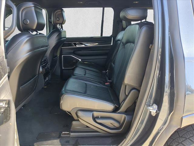 Used 2022 Jeep Wagoneer Series I image 19