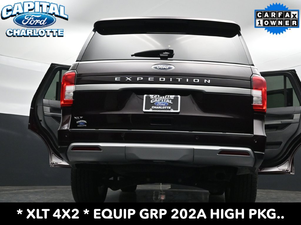 Used 2024 Ford Expedition XLT RWD image 29