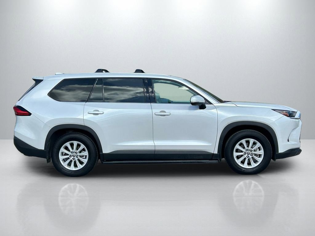 Used 2024 Toyota Grand Highlander XLE image 4