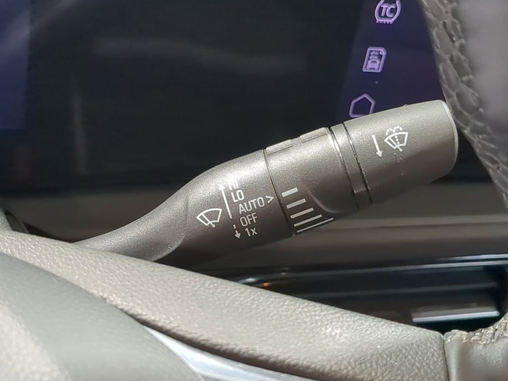 Used 2024 Buick Envista Sport Touring w/ Convenience I Package image 25