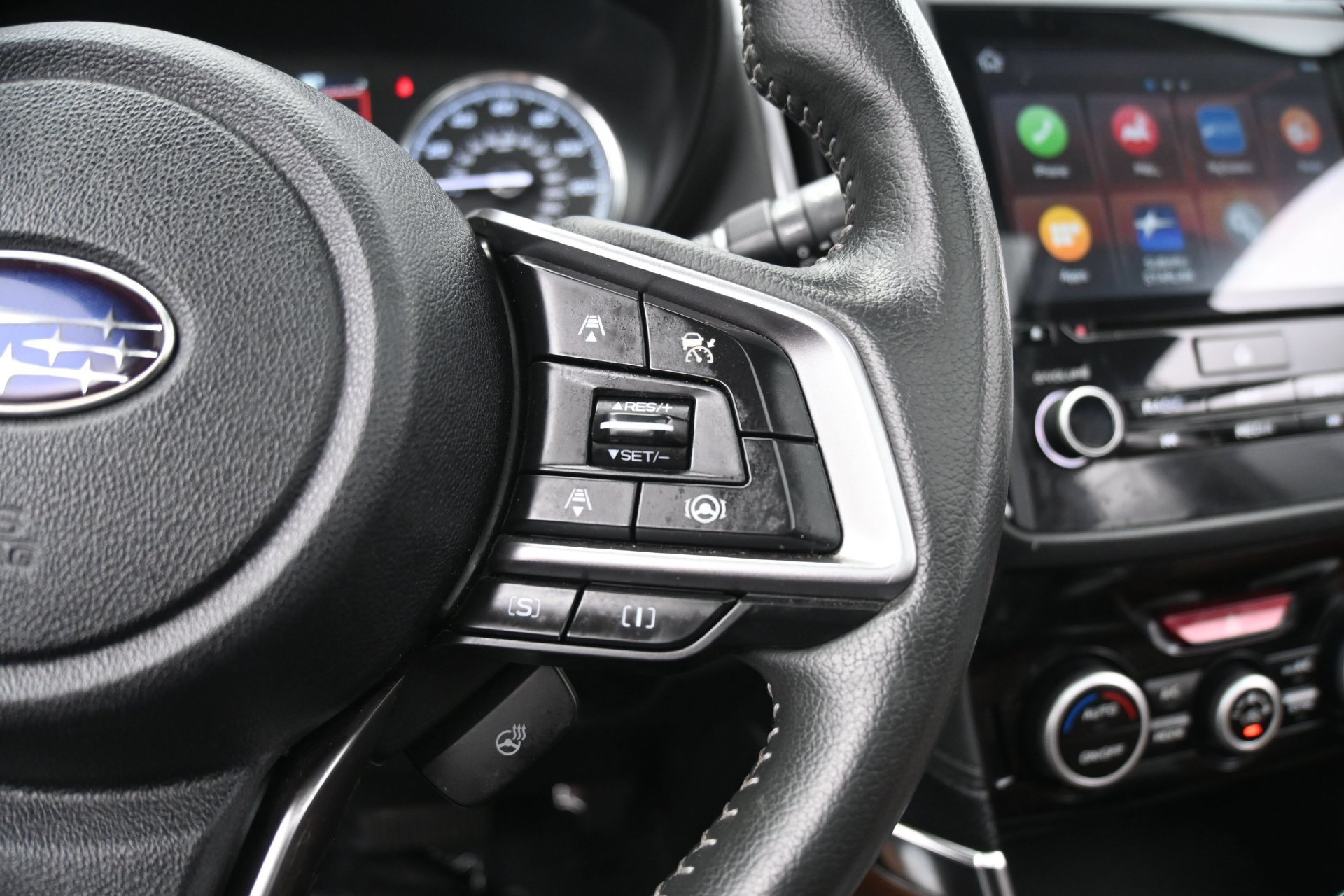 Used 2023 Subaru Forester Touring AWD/4WD image 26