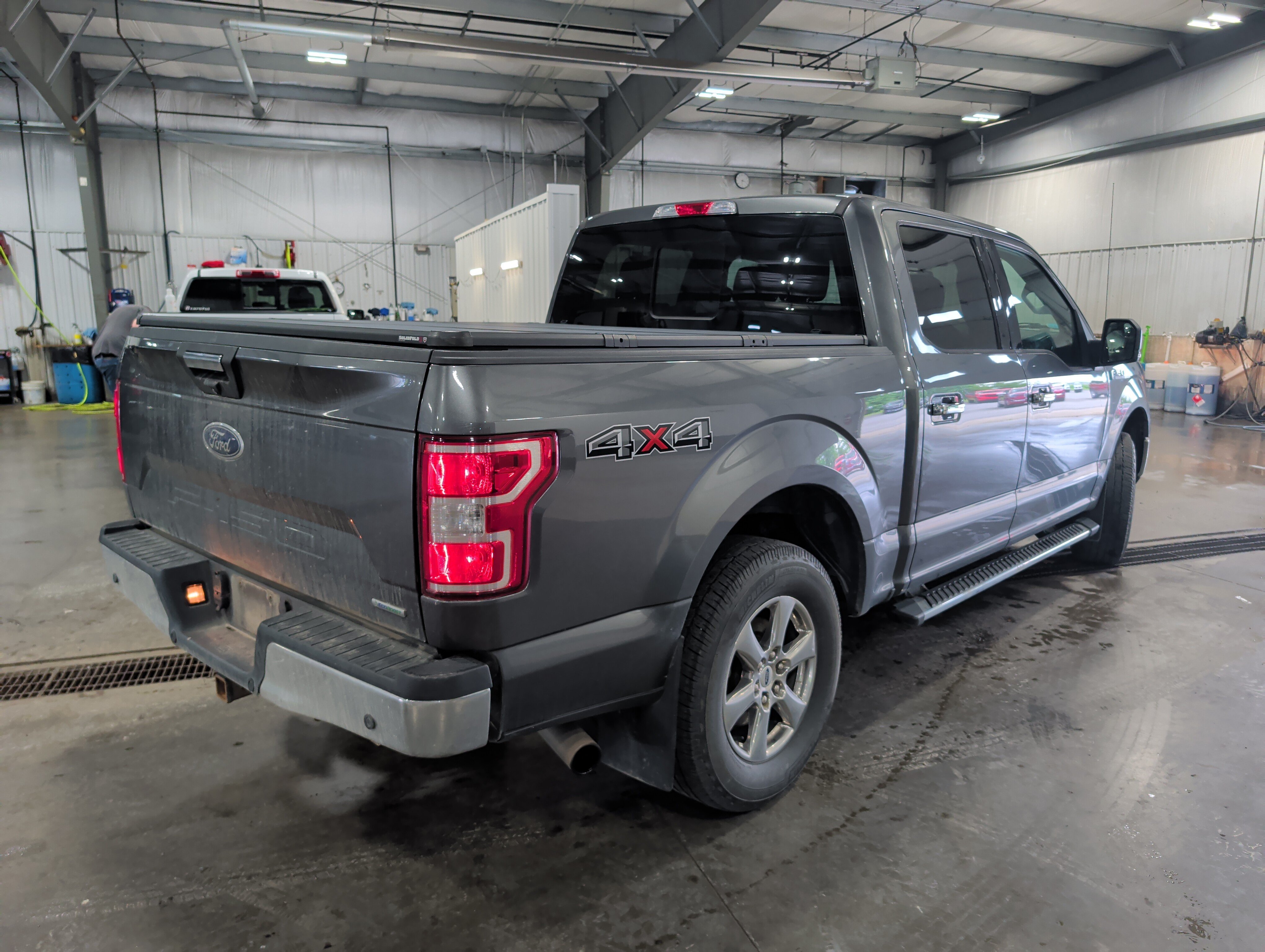 Used 2019 Ford F150 XLT w/ Equipment Group 302A Luxury AWD/4WD image 3
