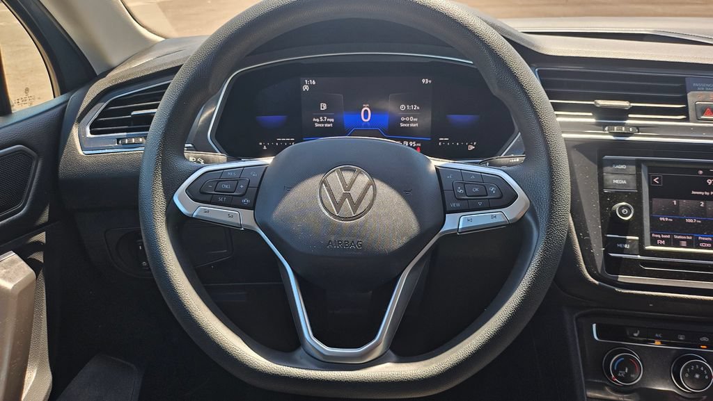 Used 2023 Volkswagen Tiguan S FWD image 30