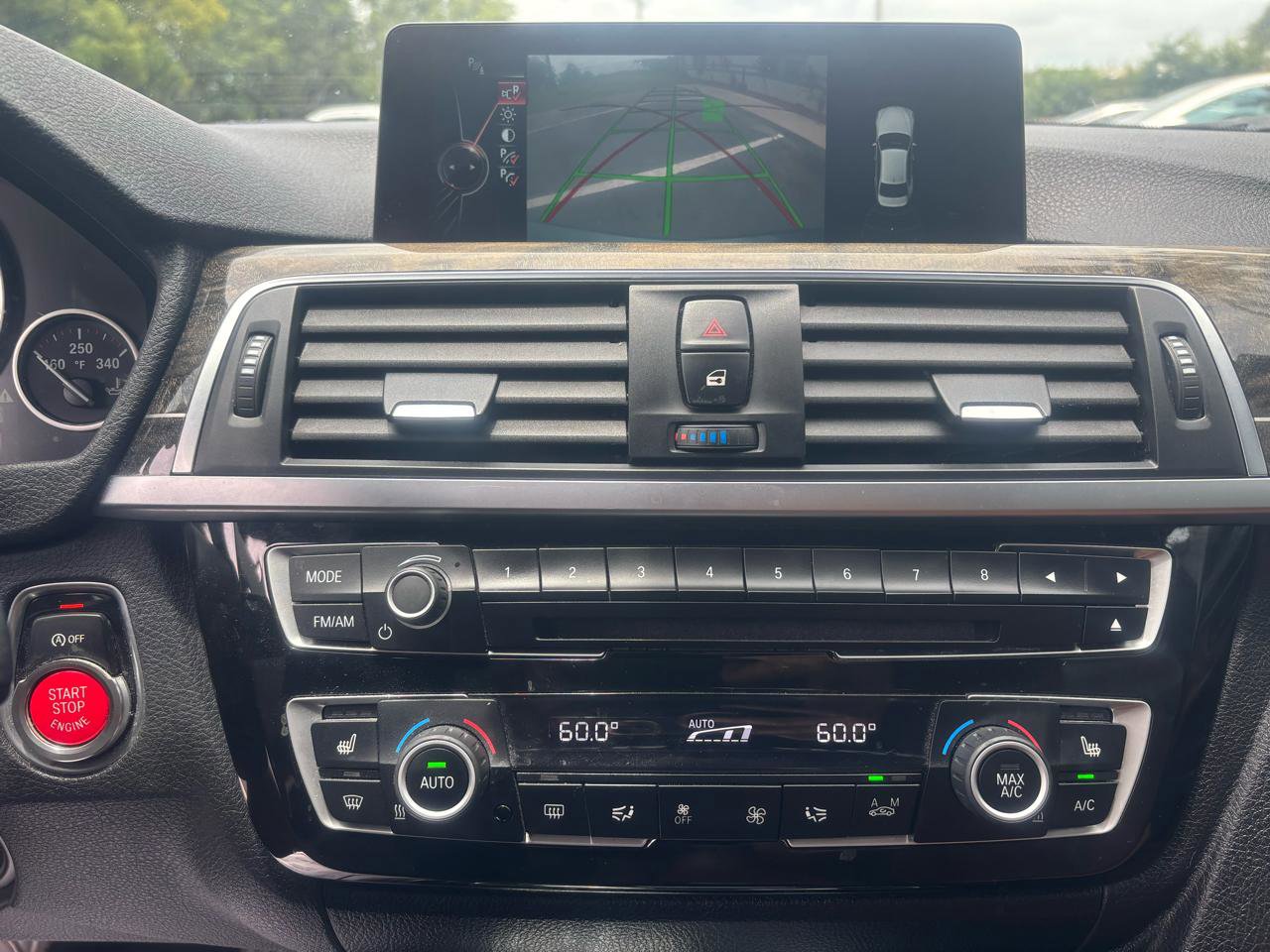 Used 2016 BMW 340i Sedan w/ Technology Package image 10