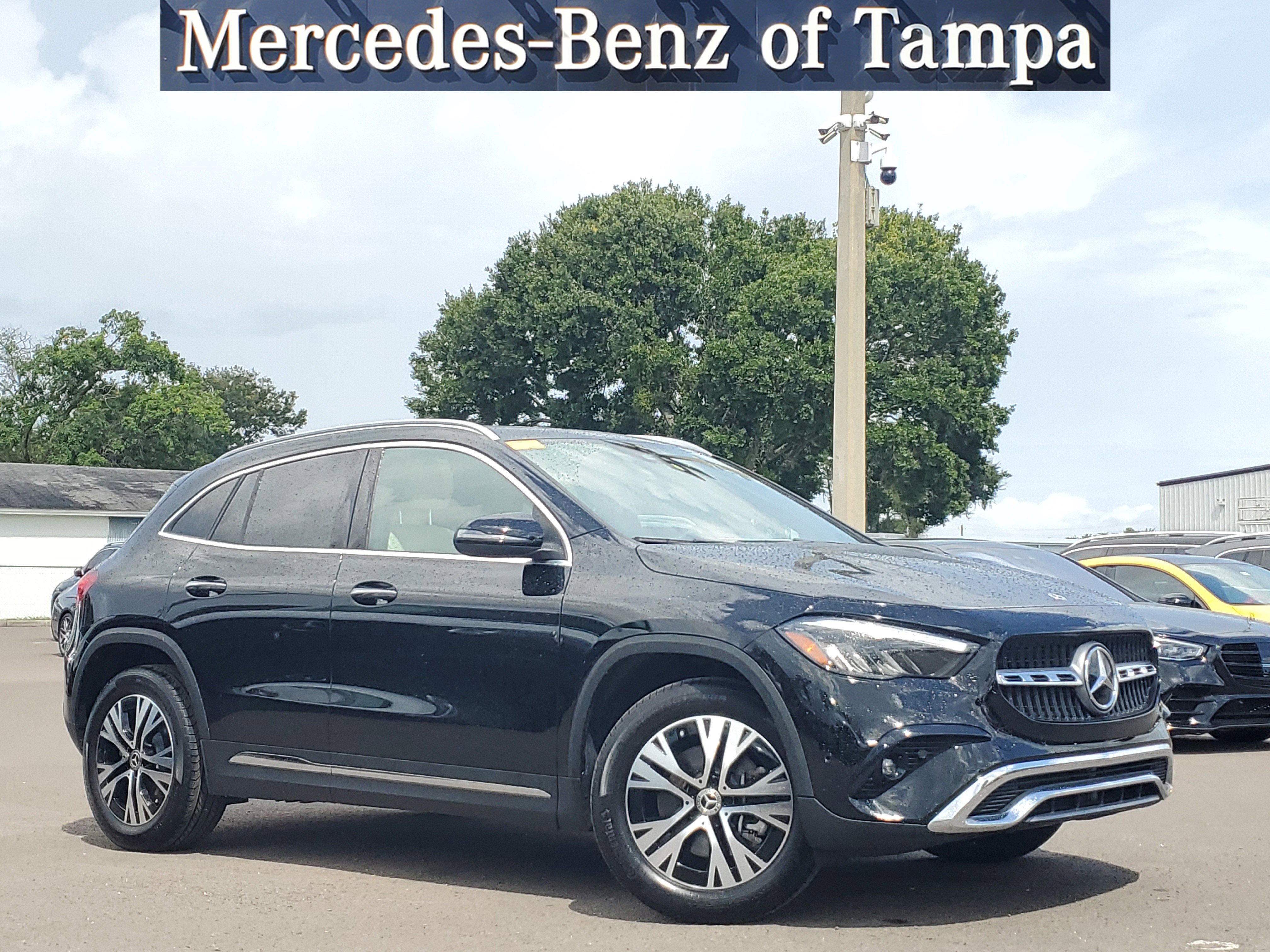 Certified 2025 Mercedes-Benz GLA 250 image 1
