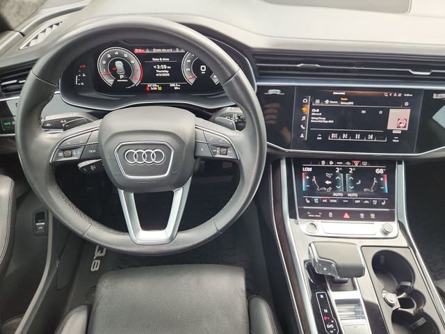Used 2021 Audi Q8 Prestige image 11