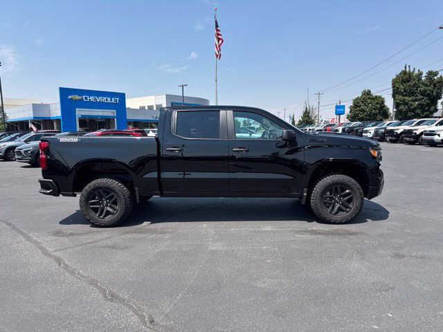 New 2026 Chevrolet Silverado 1500 Custom Trail Boss w/ Dark Appearance Package AWD/4WD image 8