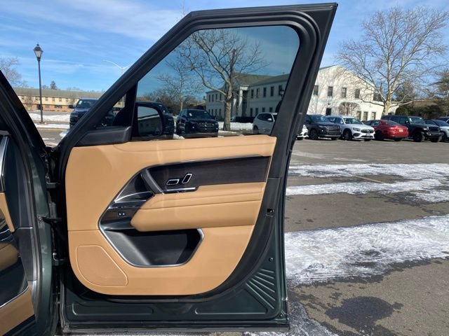 Used 2023 Land Rover Range Rover SE image 34