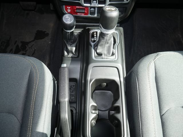 Used 2024 Jeep Wrangler Unlimited Sport AWD/4WD image 21