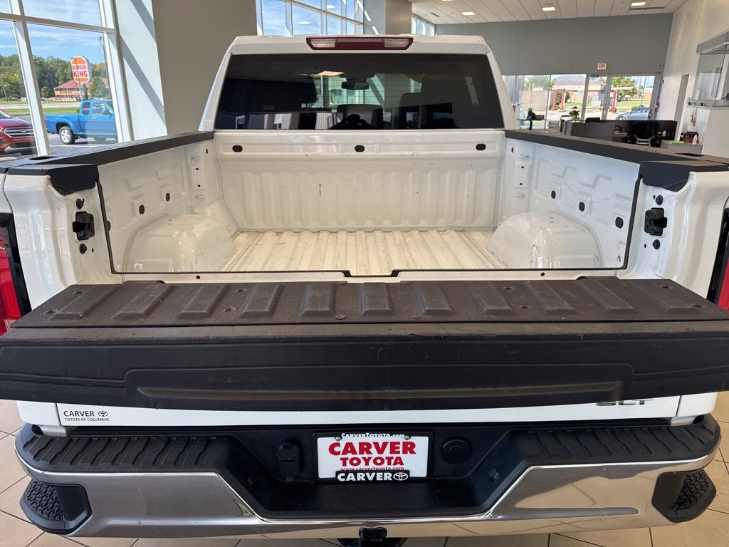 Used 2024 GMC Sierra 1500 SLT image 15