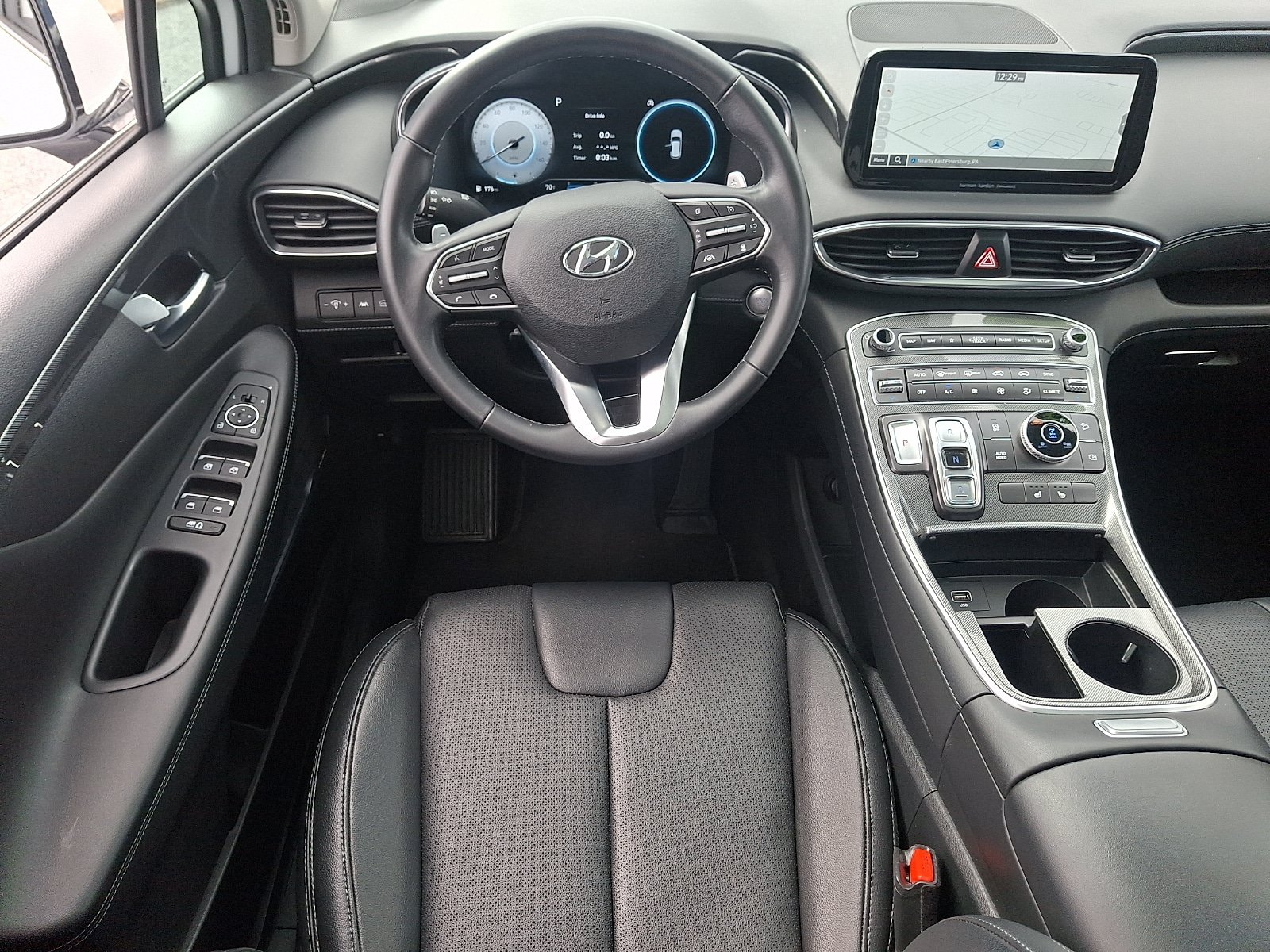 Certified 2023 Hyundai Santa Fe SEL w/ Premium Package AWD/4WD image 12
