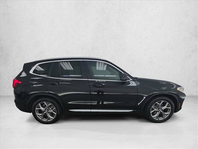 Used 2022 BMW X3 sDrive30i w/ Premium Package 2 (ZPA) RWD image 4