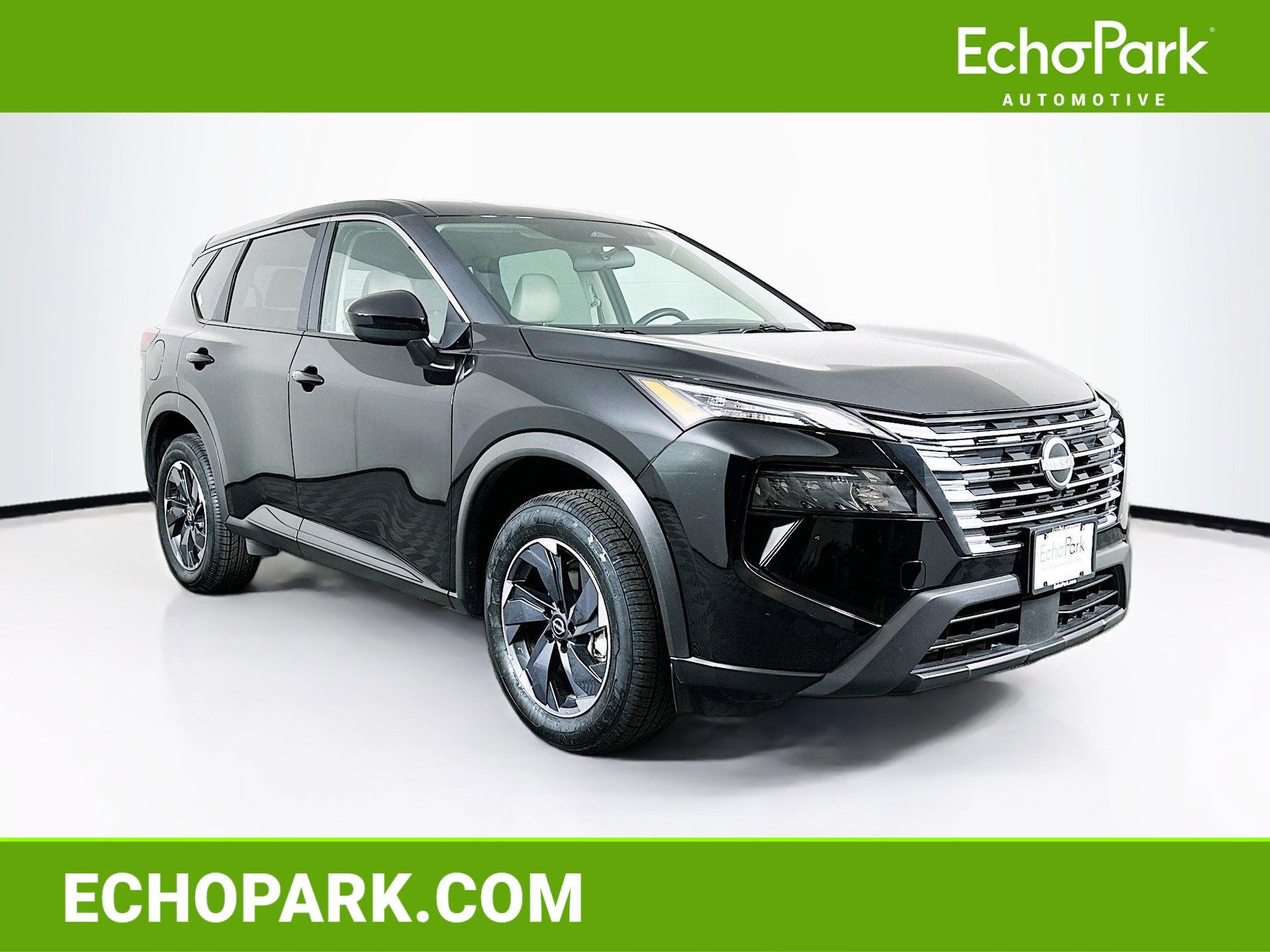 Used 2025 Nissan Rogue SV
