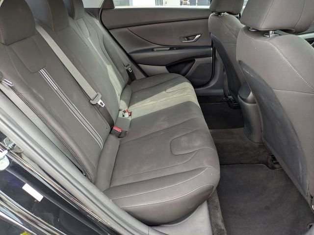 Used 2021 Hyundai Elantra SEL w/ Cargo Package FWD image 26