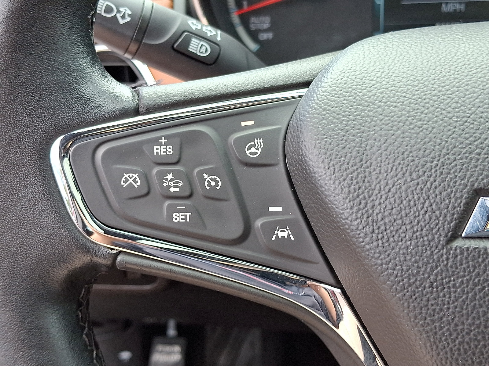 Certified 2016 Chevrolet Cruze Premier FWD image 25