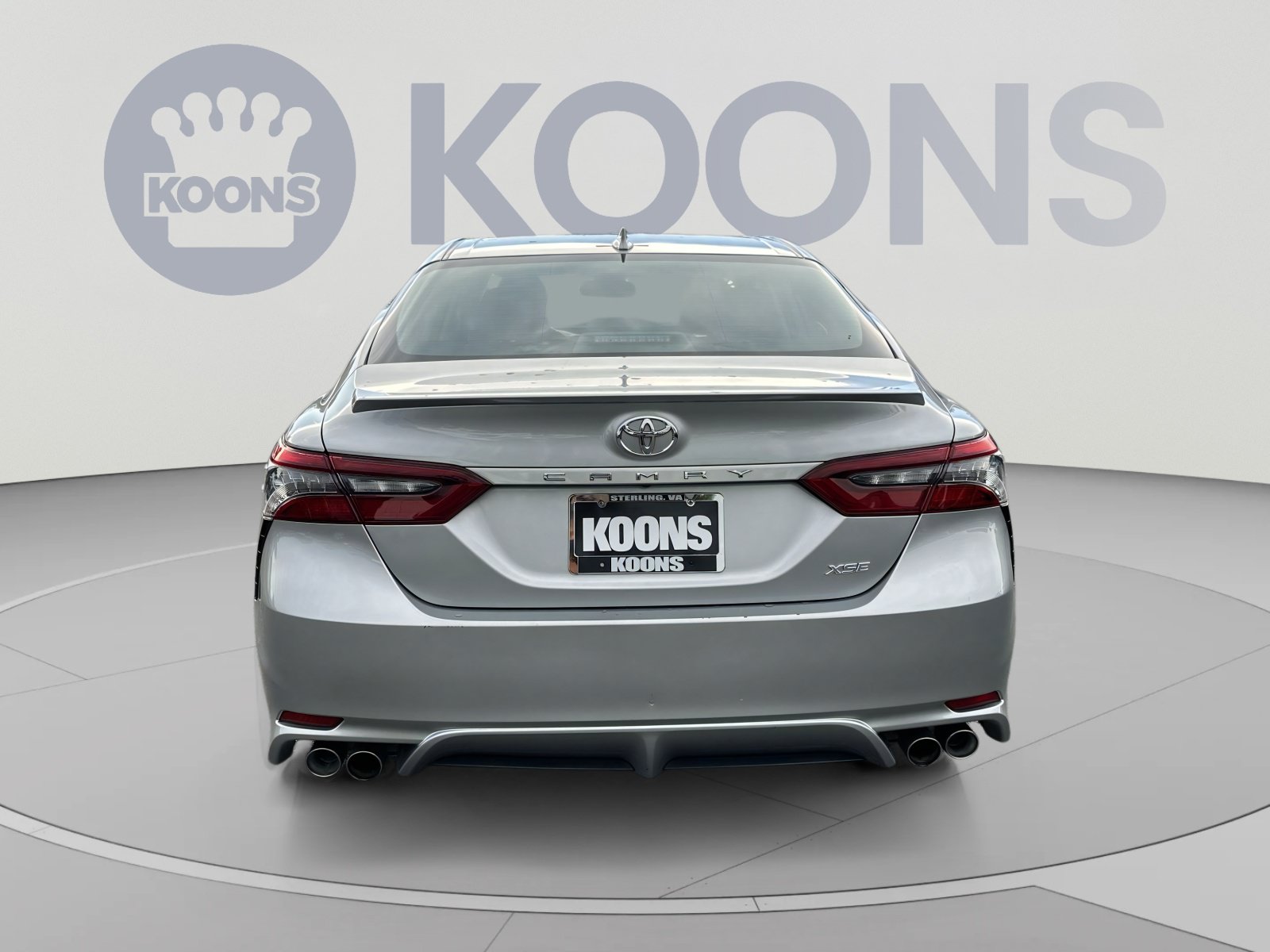 Used 2023 Toyota Camry XSE FWD image 10