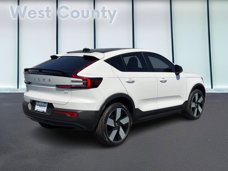 Used 2023 Volvo C40 P8 Recharge Ultimate AWD/4WD image 4