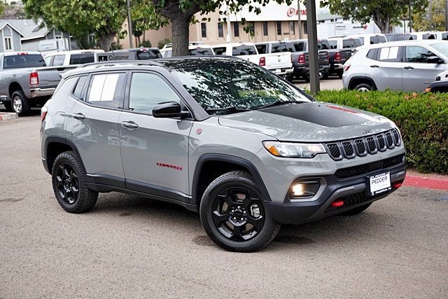 Certified 2023 Jeep Compass Trailhawk image 3
