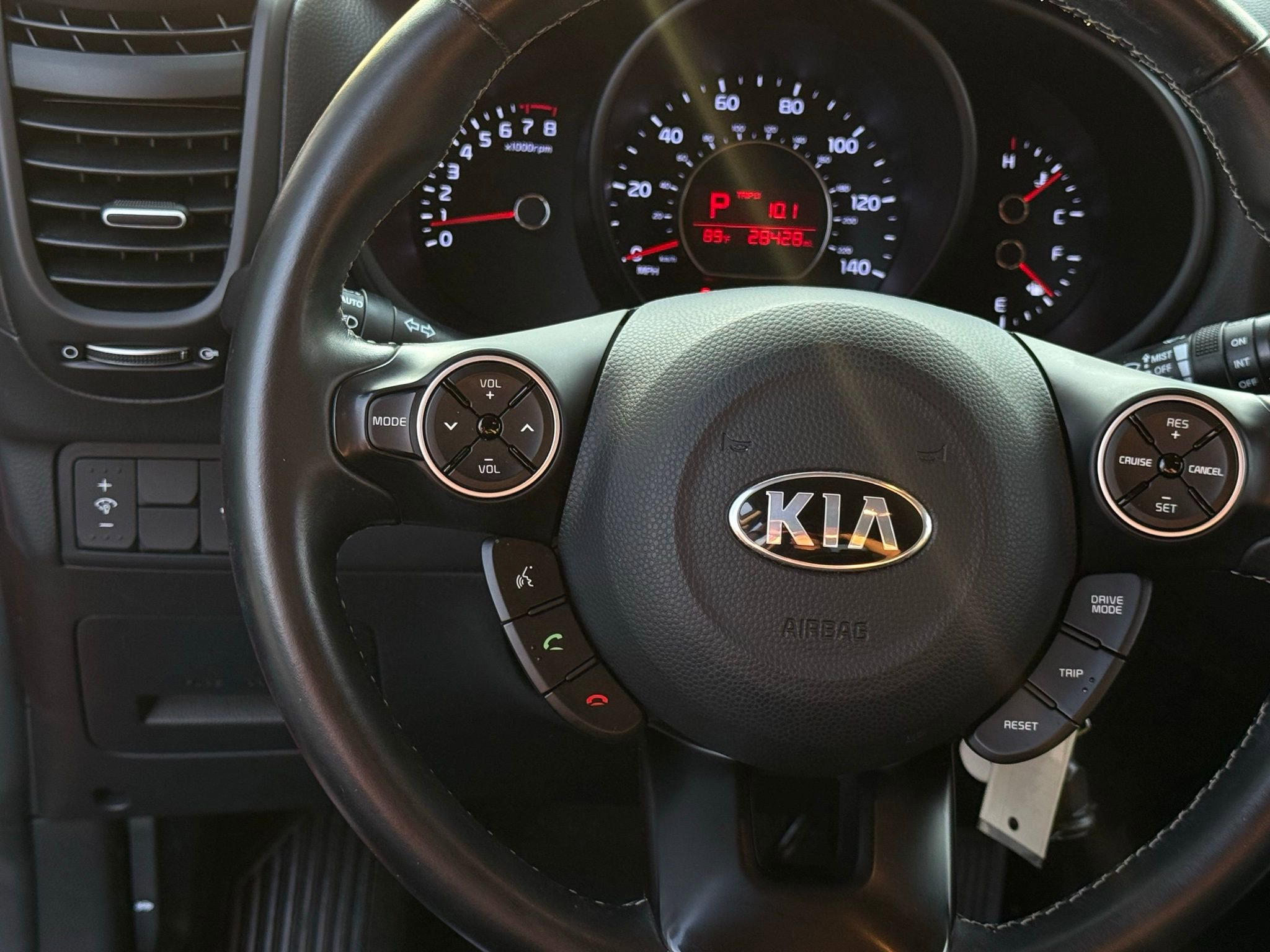 Used 2019 Kia Soul + image 30