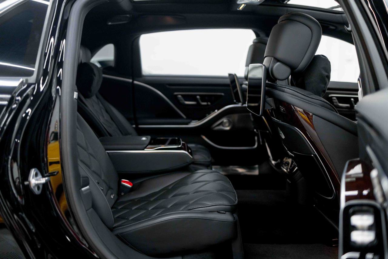 Used 2023 Mercedes-Benz Maybach S 580 4MATIC image 64