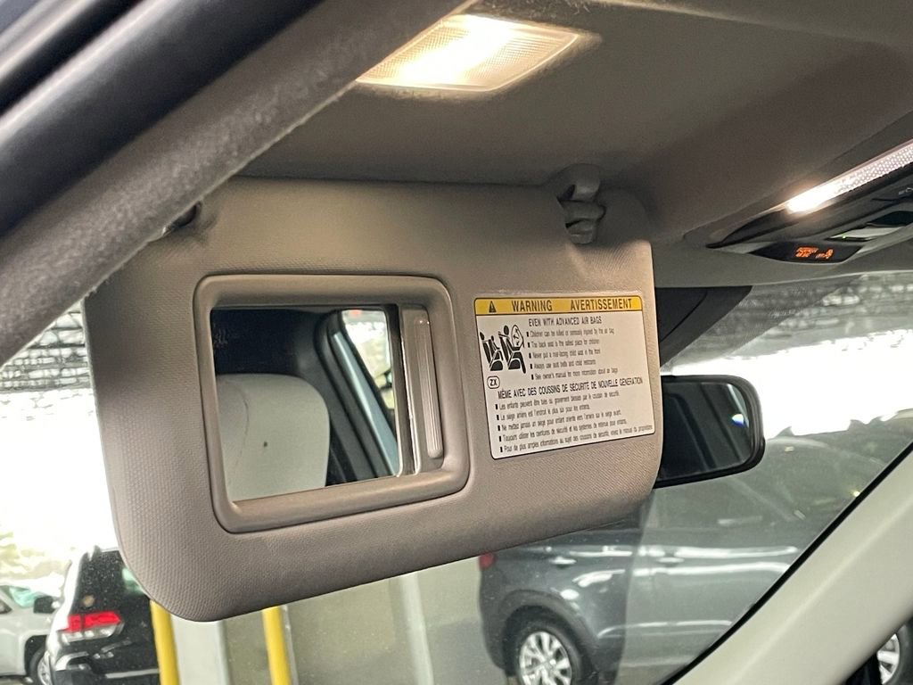 Used 2023 Toyota Corolla Cross LE image 29