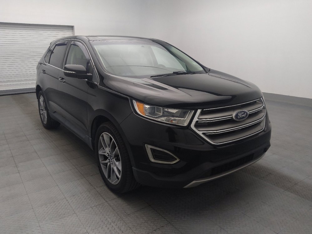 Used 2017 Ford Edge Titanium w/ Equipment Group 301A FWD image 13