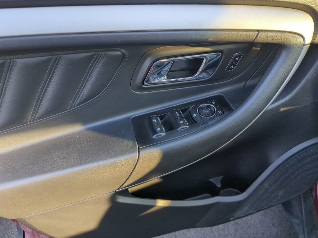 Used 2014 Ford Taurus SEL w/ Equipment Group 201A image 8