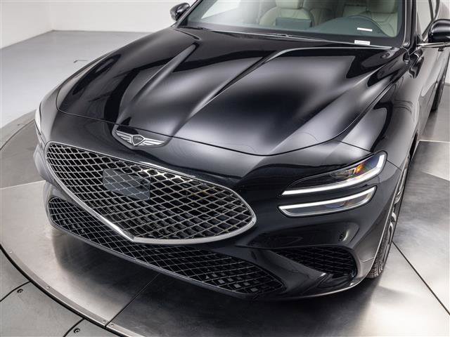 New 2026 Genesis G70 2.5T image 9