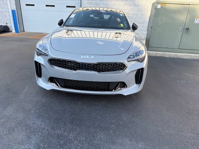 Used 2023 Kia Stinger GT2 AWD/4WD image 2