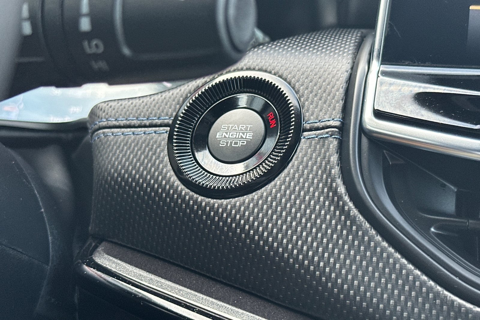 New 2025 Jeep Compass Latitude w/ Altitude Special Edition image 22