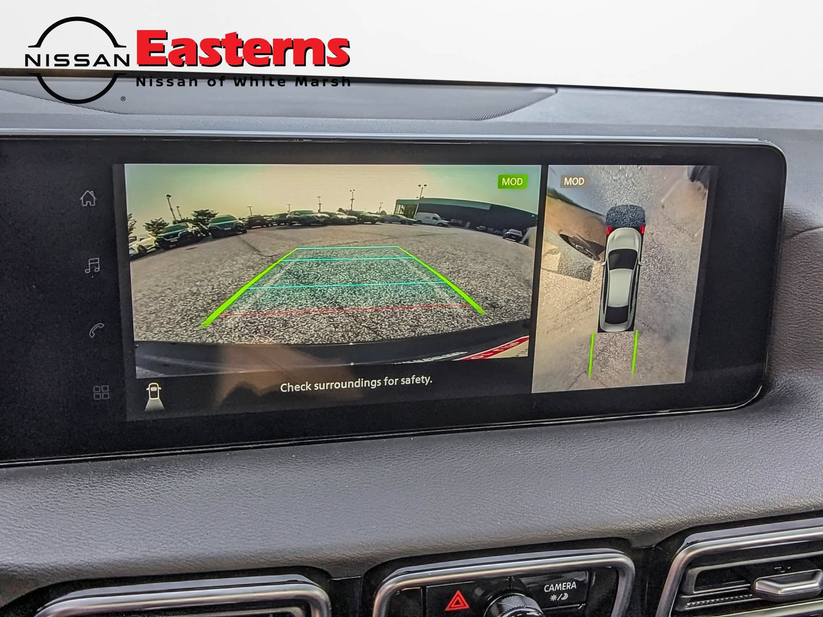 New 2026 Nissan Sentra SR w/ SR Premium Package FWD image 19