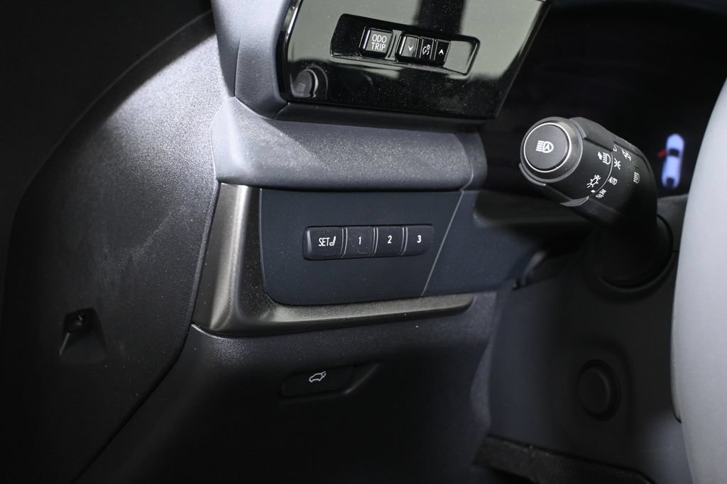 New 2026 Lexus RZ 450e AWD w/ Technology Package image 27