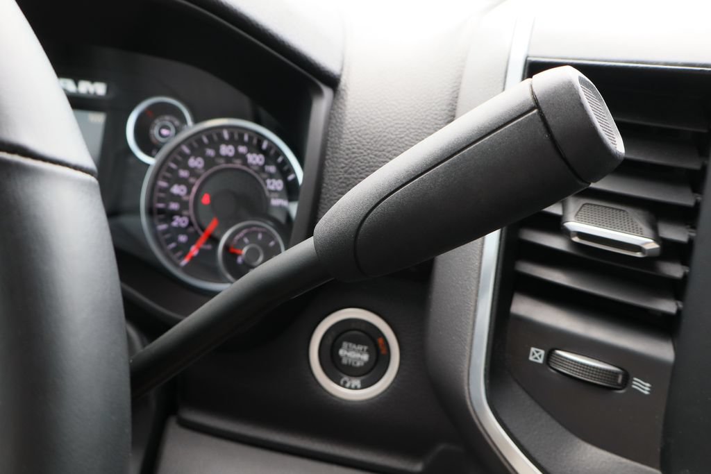 Used 2023 RAM 3500 Big Horn w/ Night Edition AWD/4WD image 19