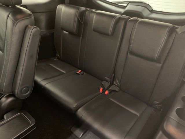 Used 2018 Toyota Highlander SE image 30