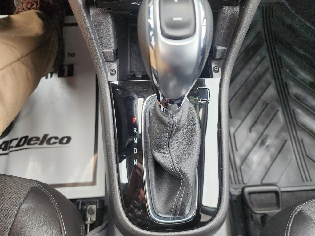 Certified 2022 Buick Encore Preferred image 44