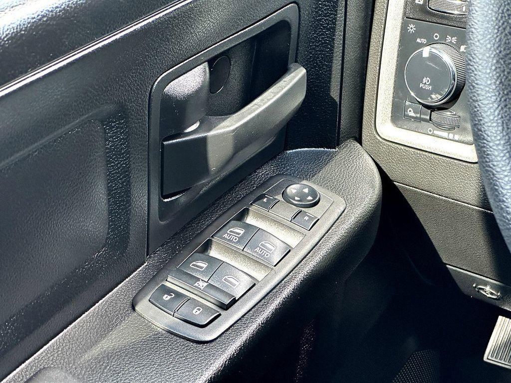 Used 2022 RAM 1500 Tradesman w/ Tradesman SXT Package image 25