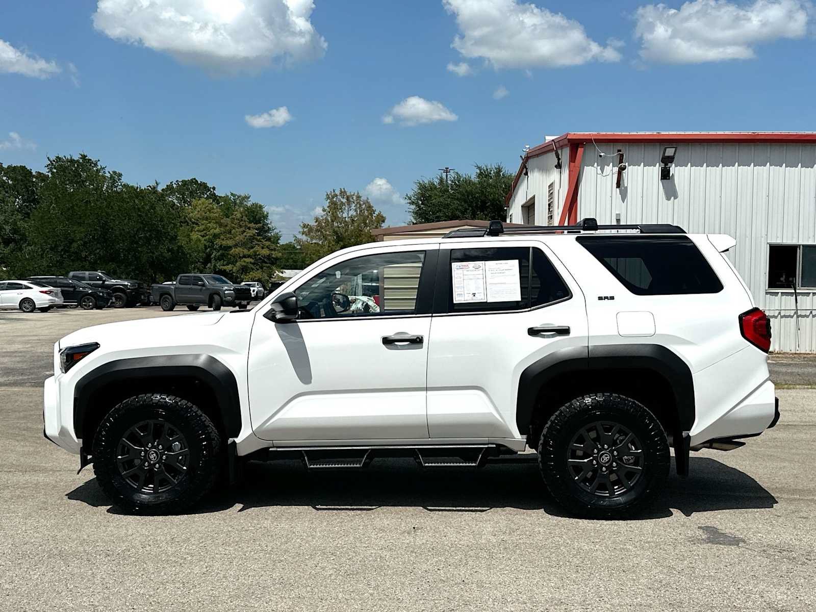 Used 2026 Toyota 4Runner SR5 AWD/4WD image 12