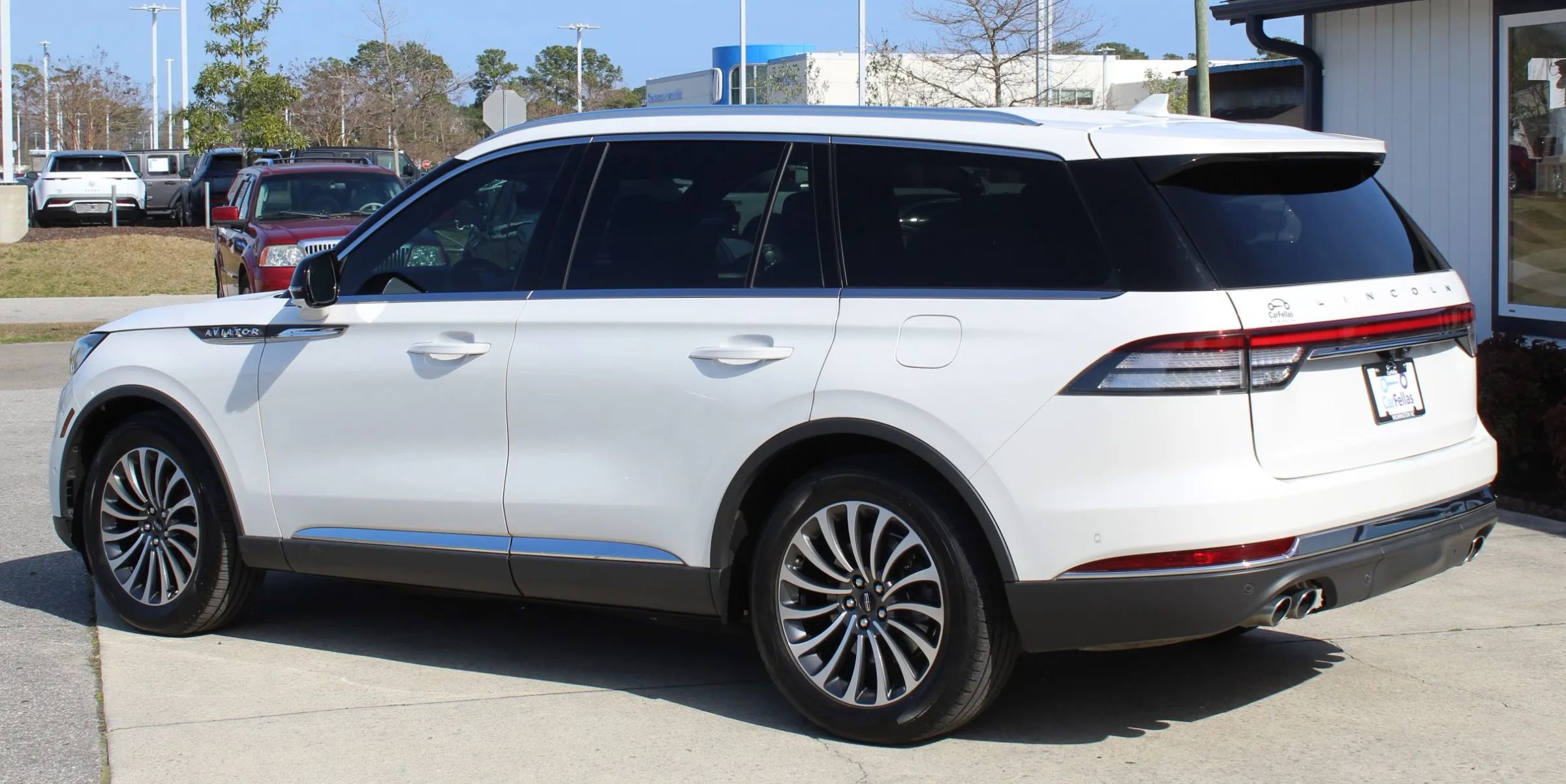 Used 2021 Lincoln Aviator Reserve w/ Equipment Group 201A image 3