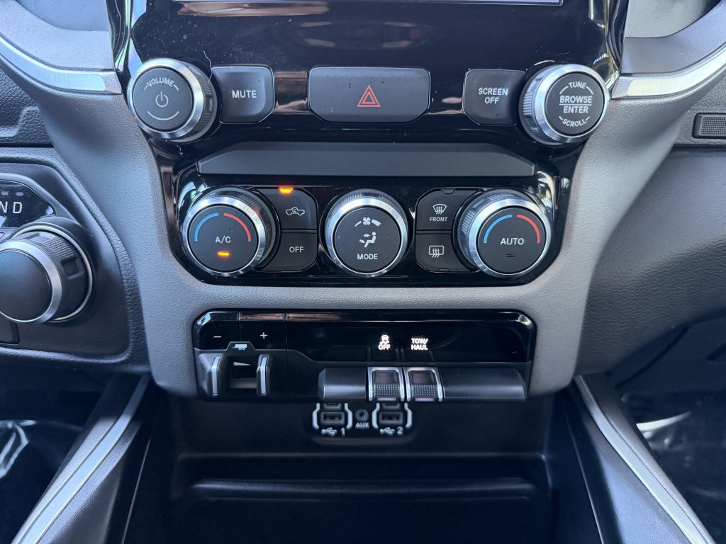 Used 2022 RAM 1500 Big Horn RWD image 25